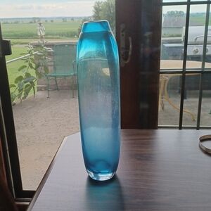 Vintage Hysteria Art Glass vase, 16.5" blue at bottom, bluish green top, solid